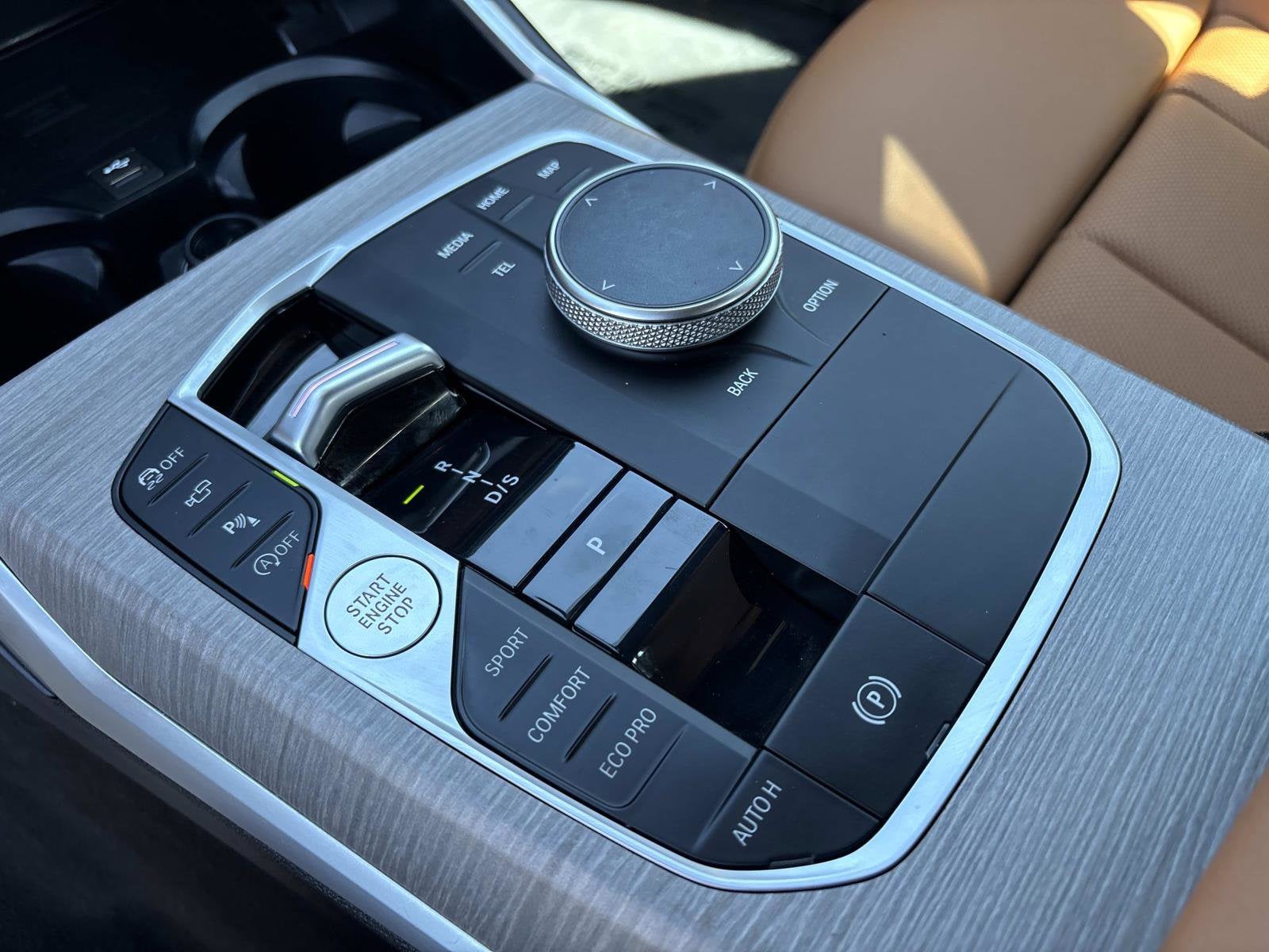 2025 BMW 3 Series 330i