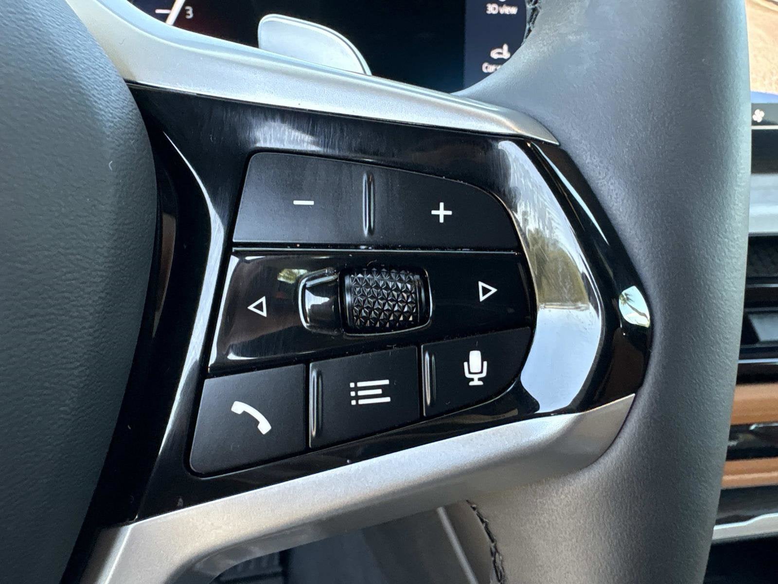 2025 BMW 3 Series 330i