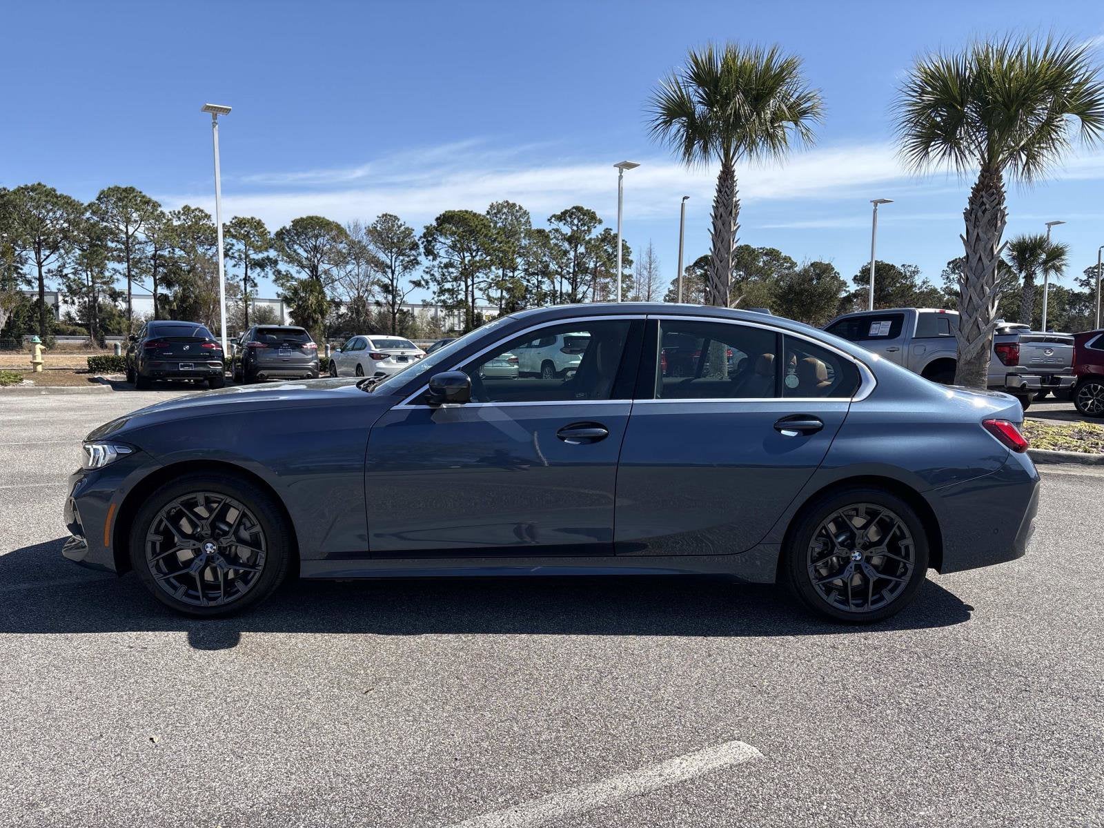 2025 BMW 3 Series 330i