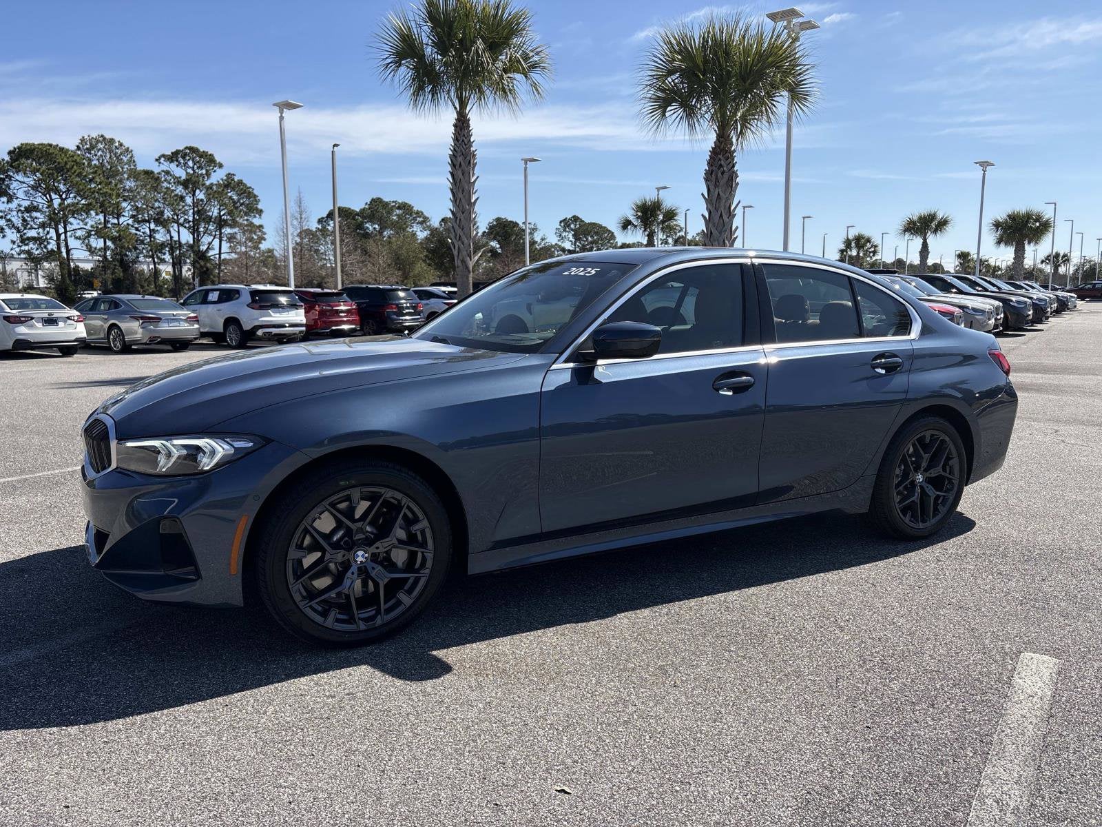 2025 BMW 3 Series 330i