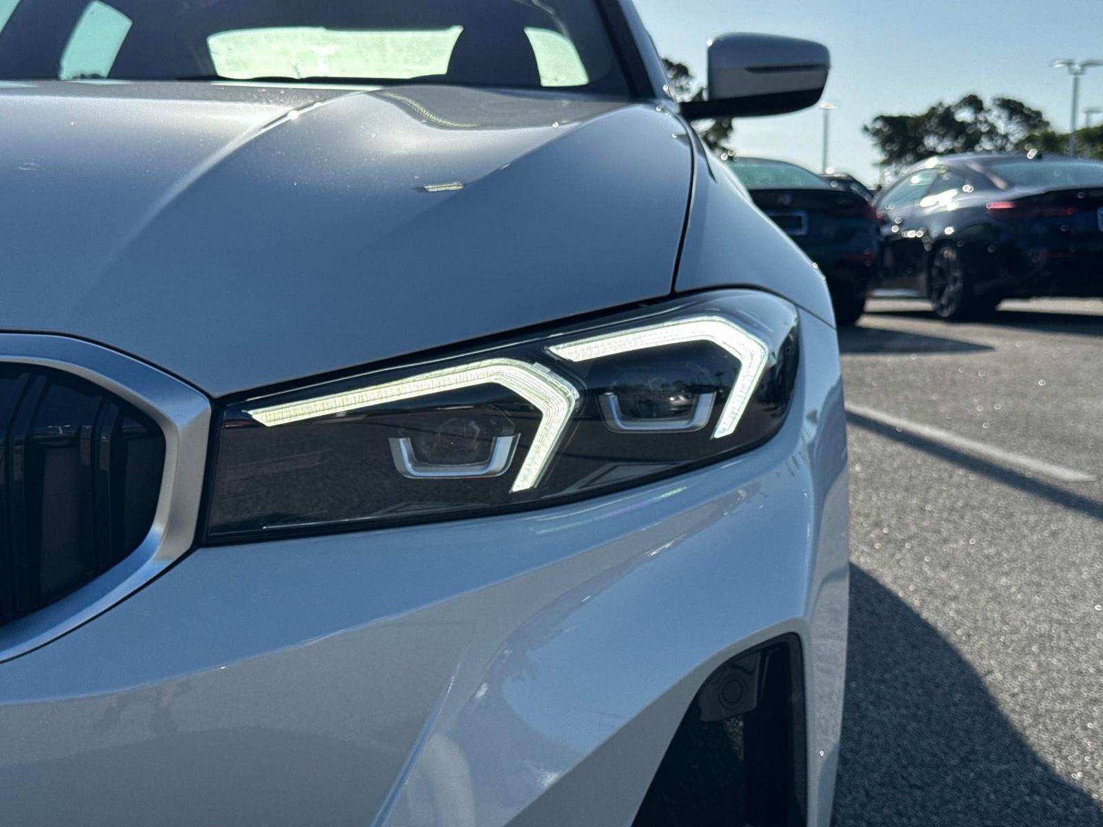 2025 BMW 3 Series 330i