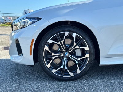 2025 BMW 3 Series 330i
