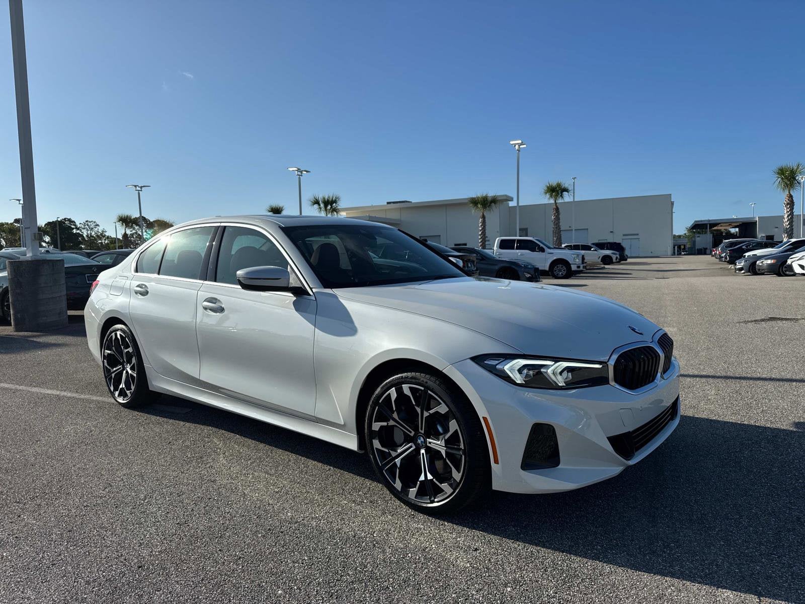 2025 BMW 3 Series 330i