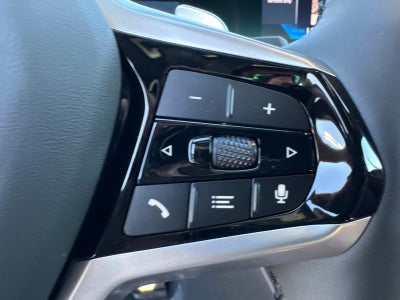 2025 BMW 3 Series 330i