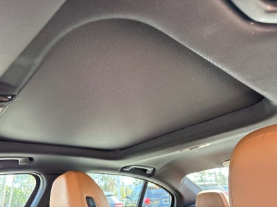 2025 BMW 3 Series 330i