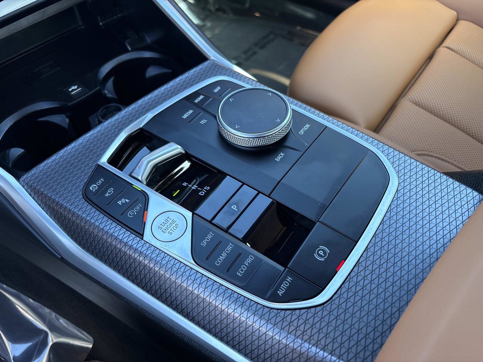 2025 BMW 3 Series 330i