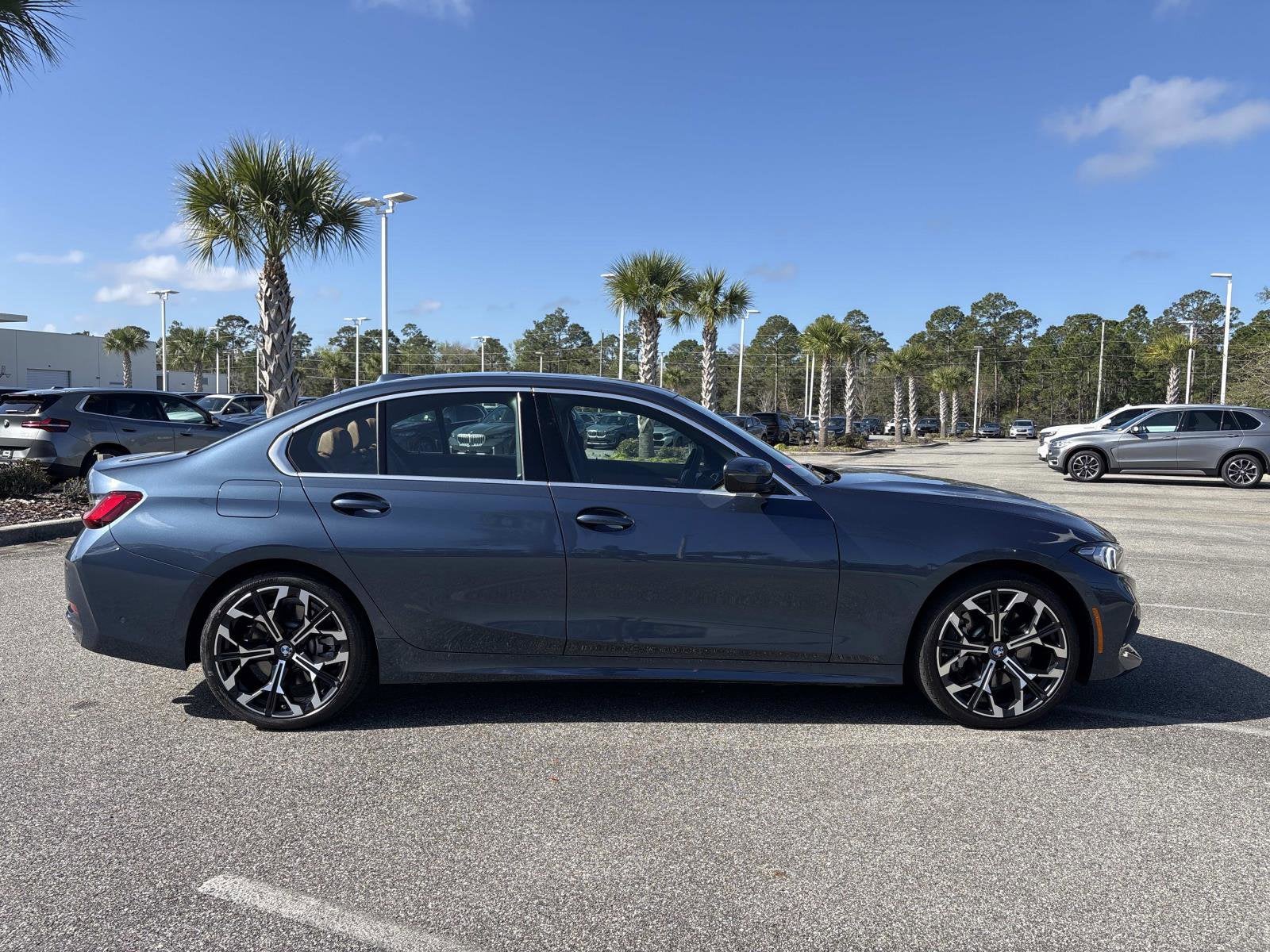 2025 BMW 3 Series 330i