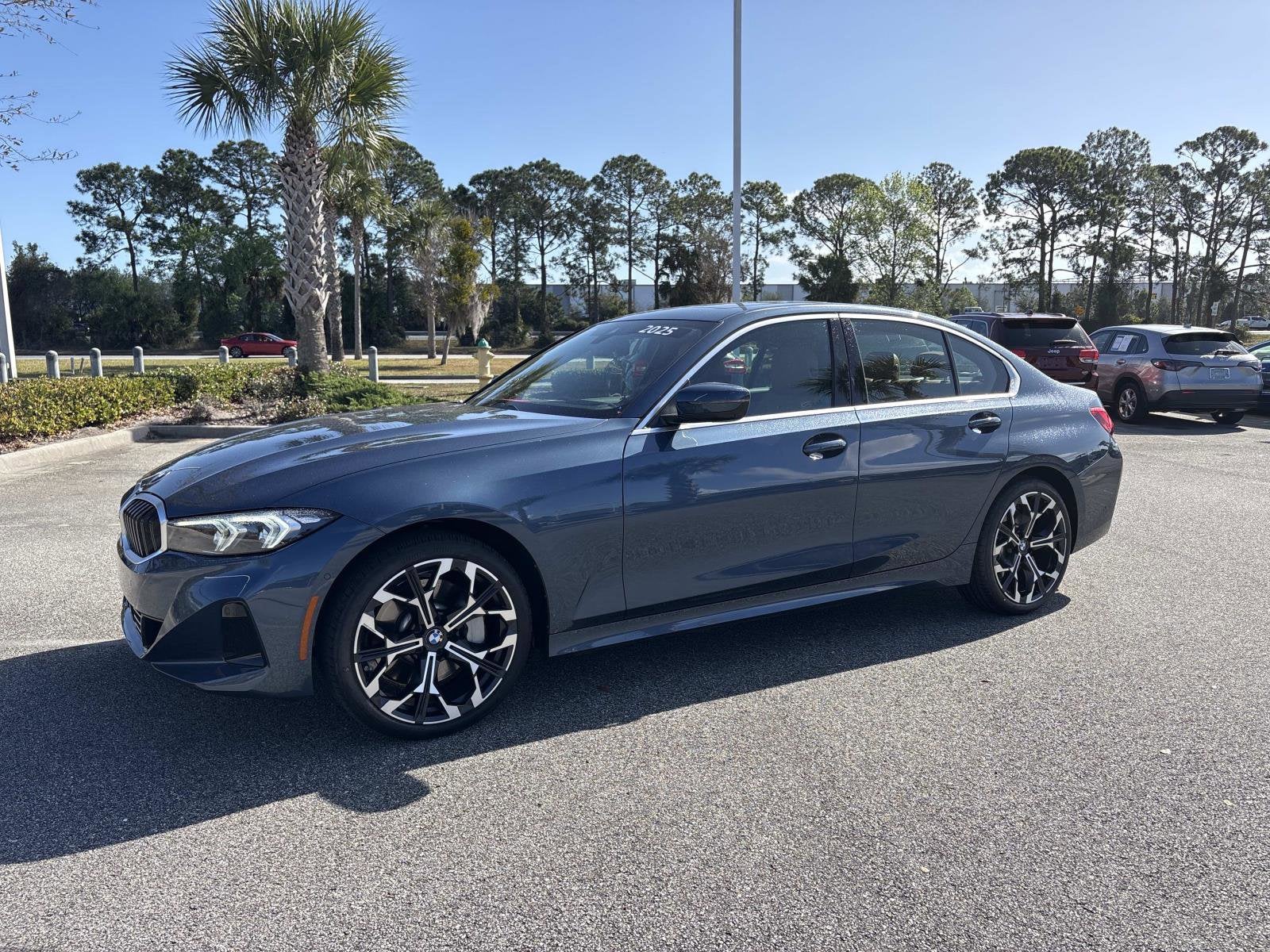 2025 BMW 3 Series 330i