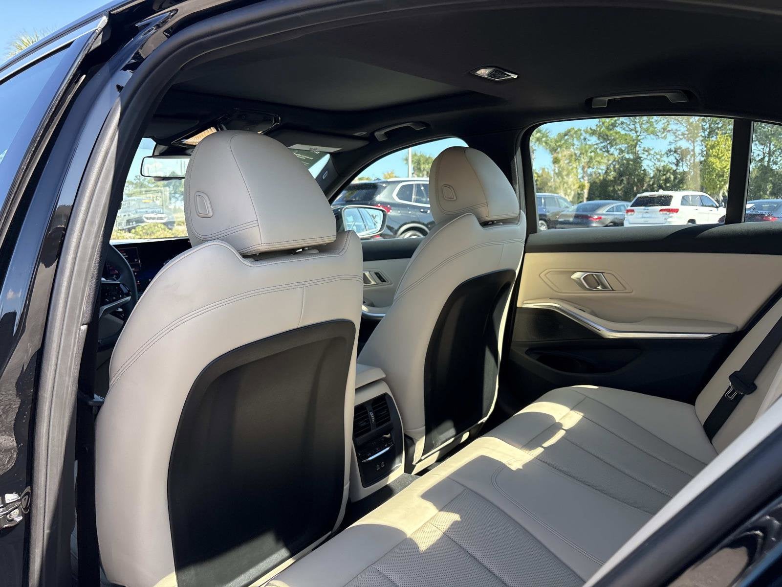 2025 BMW 3 Series 330i