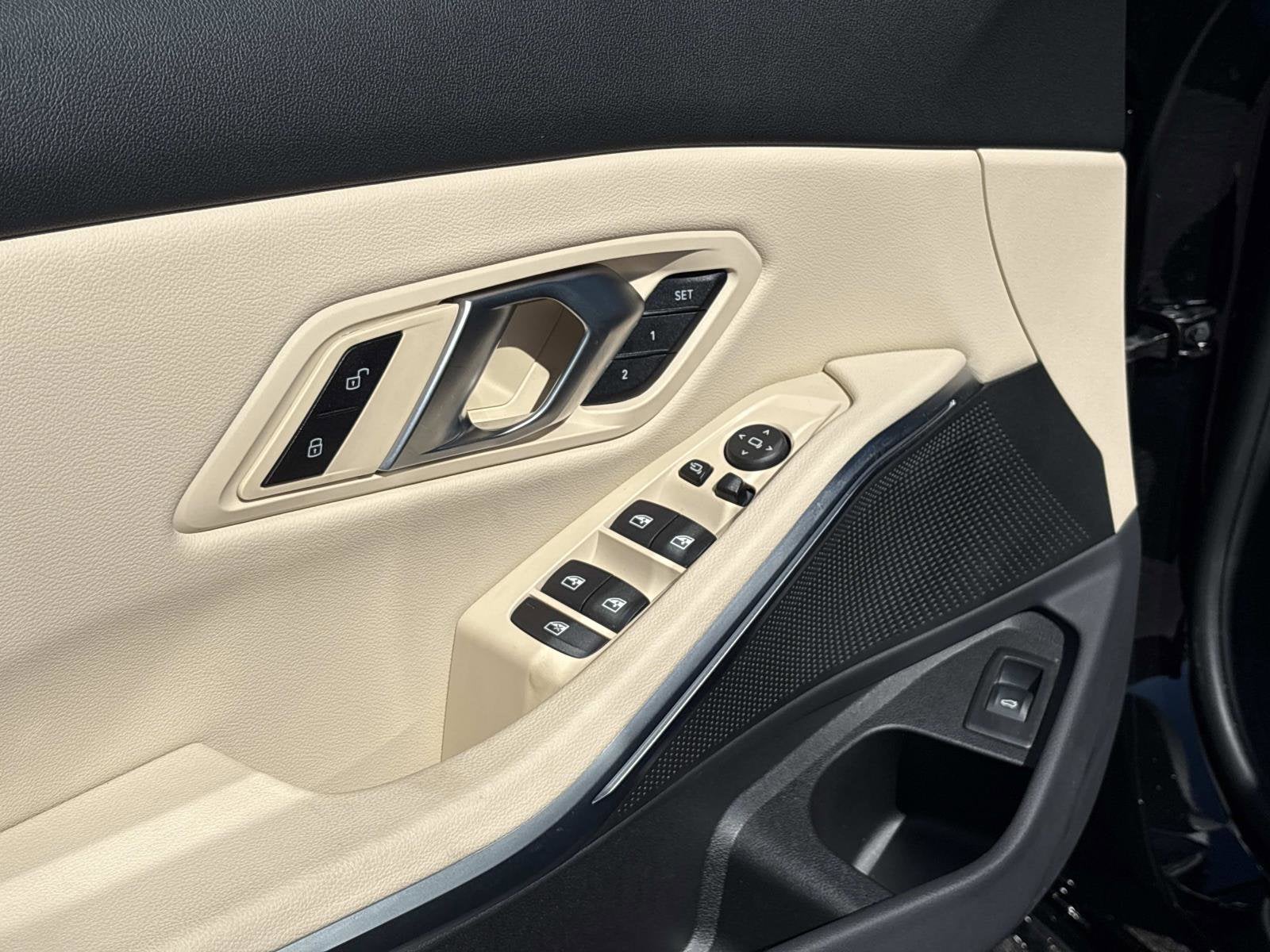 2025 BMW 3 Series 330i