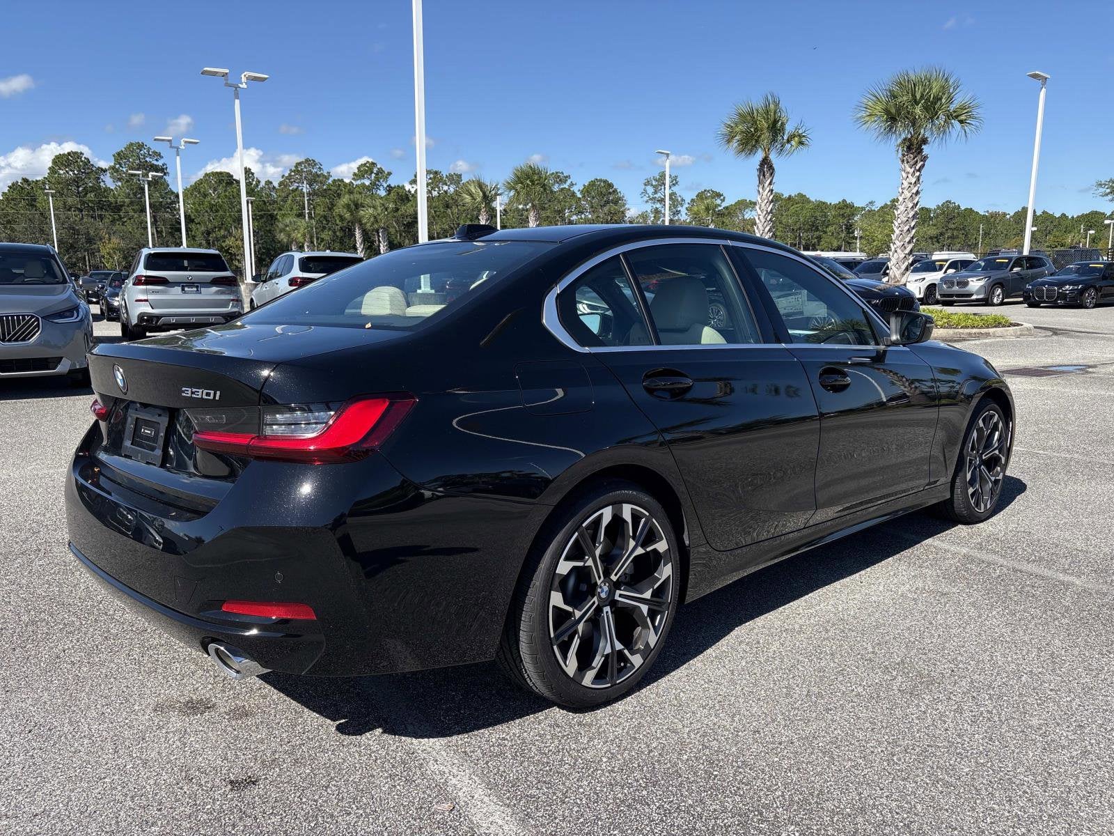 2025 BMW 3 Series 330i