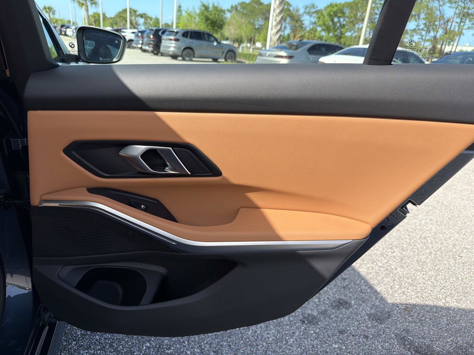 2025 BMW 3 Series 330i