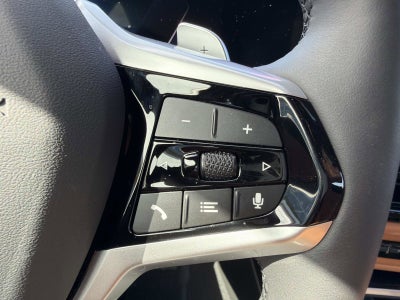 2025 BMW 3 Series 330i