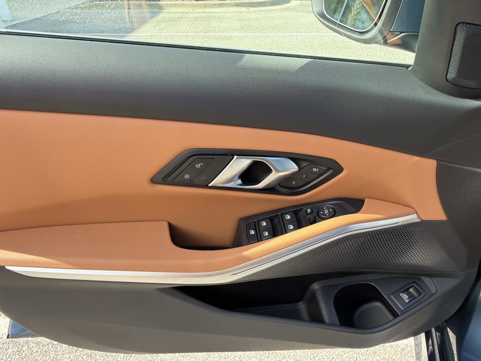 2025 BMW 3 Series 330i