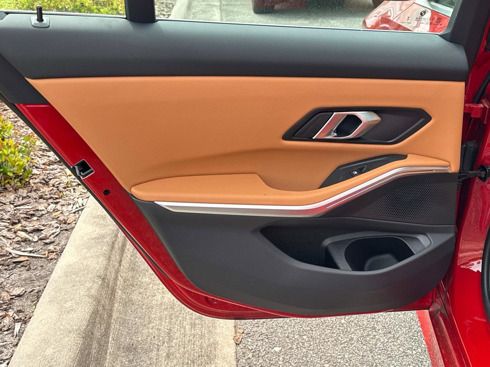 2024 BMW 3 Series 330i