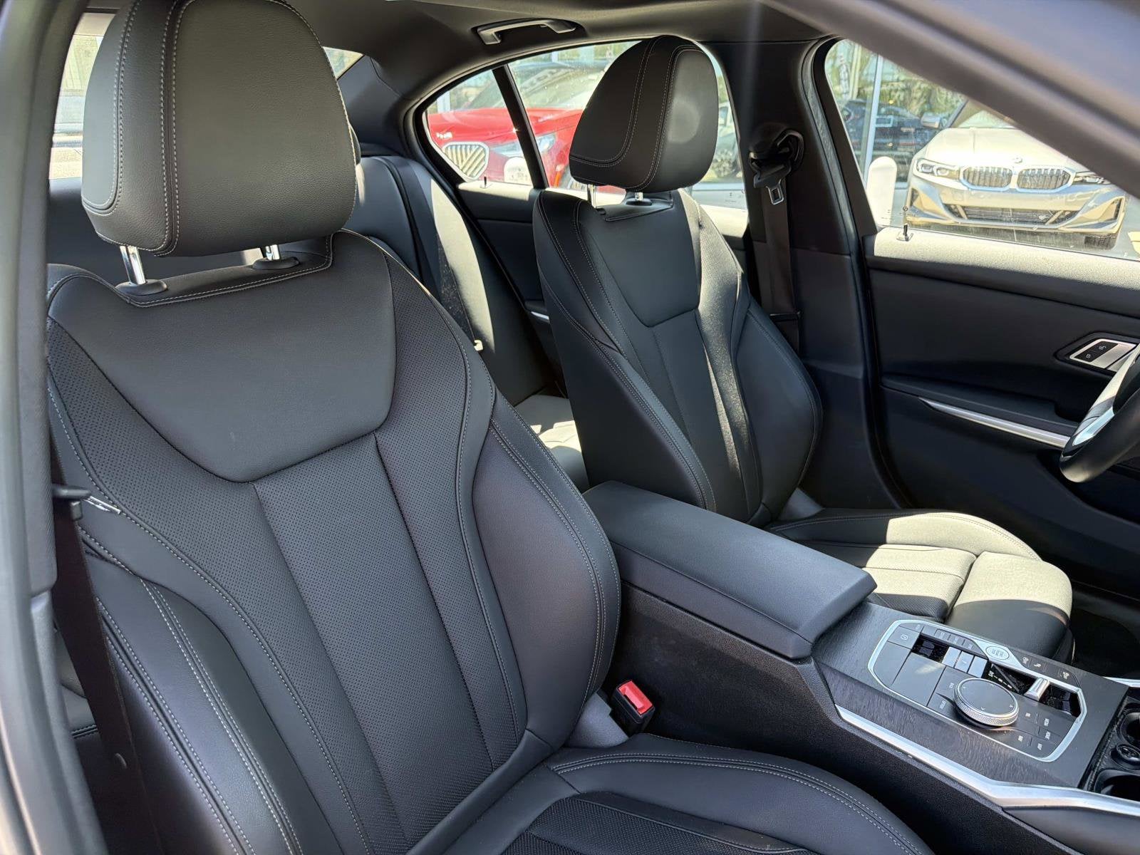 2023 BMW 3 Series 330i