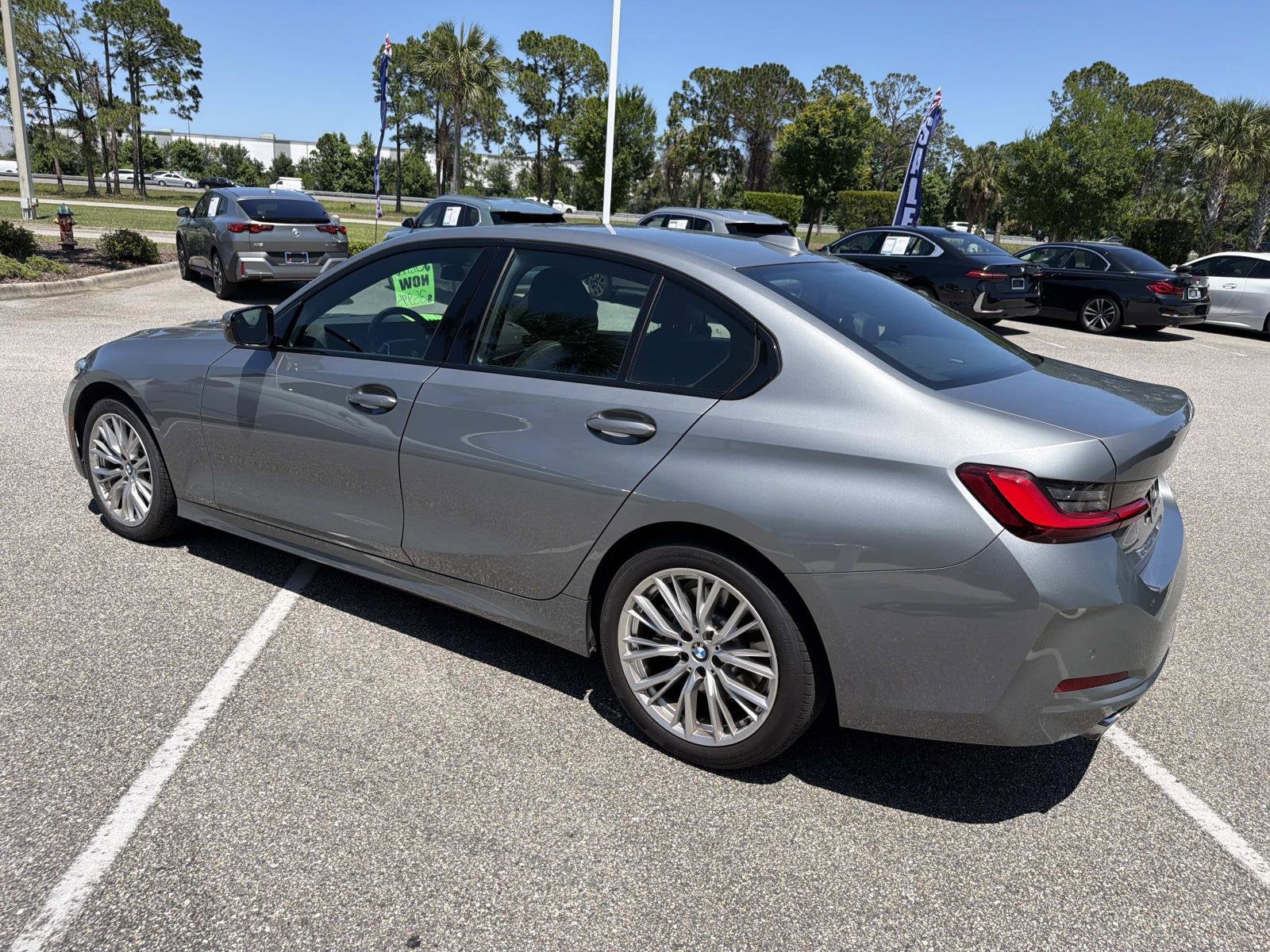 2023 BMW 3 Series 330i