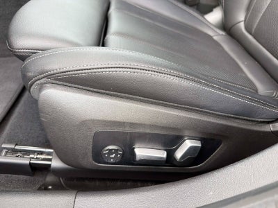 2024 BMW 3 Series 330i