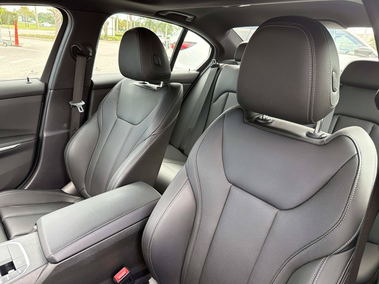 2024 BMW 3 Series 330i