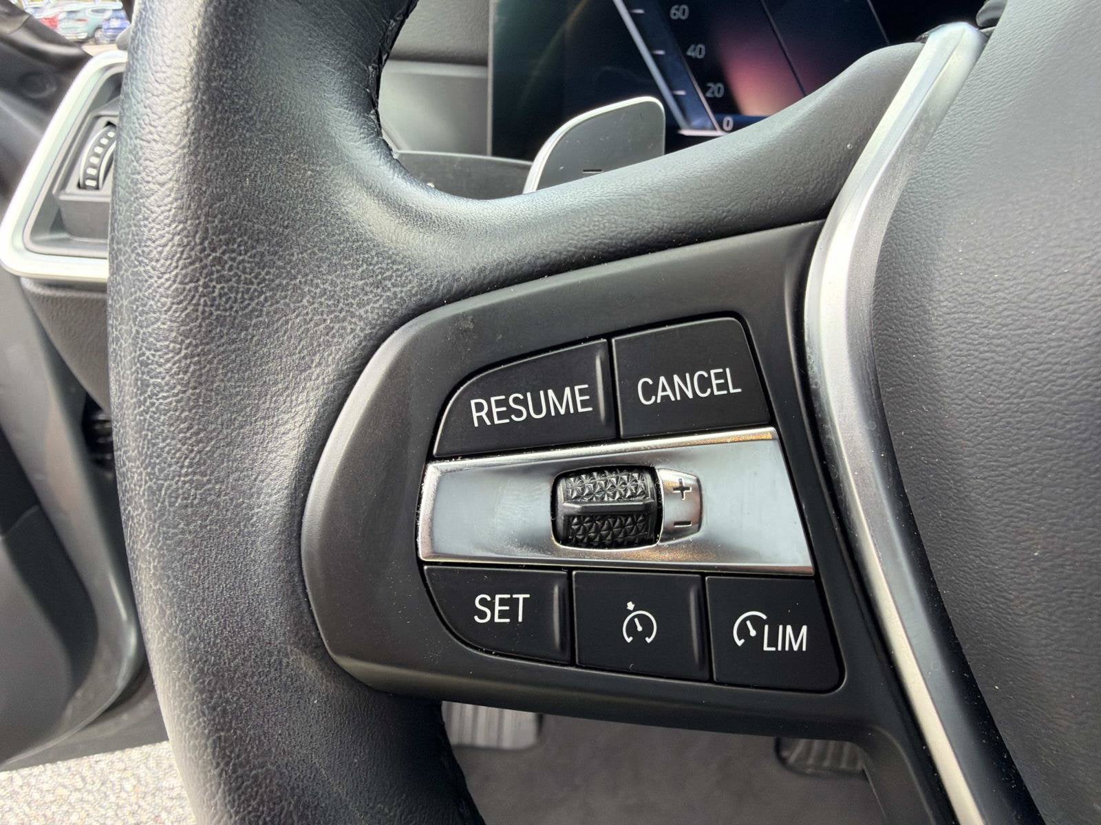 2024 BMW 3 Series 330i