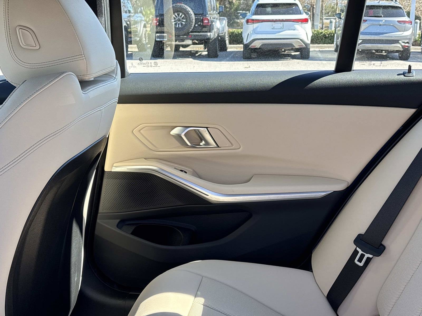 2024 BMW 3 Series 330i