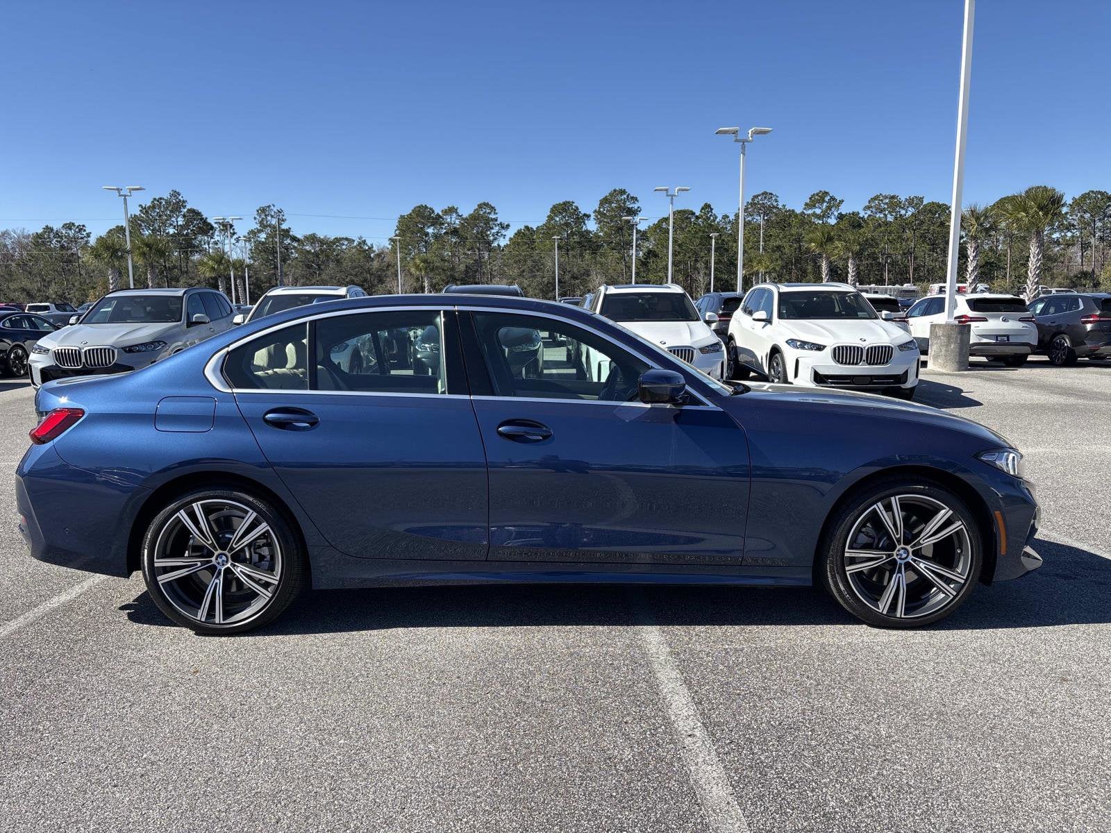 2024 BMW 3 Series 330i