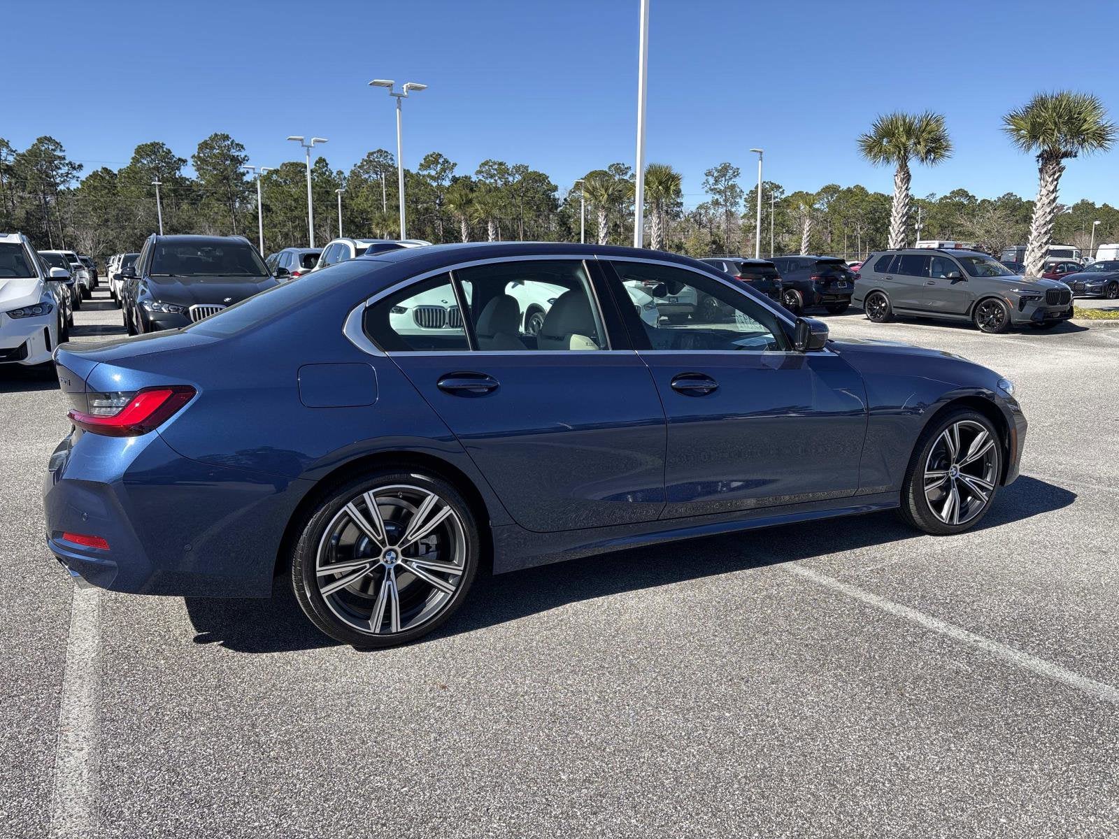 2024 BMW 3 Series 330i