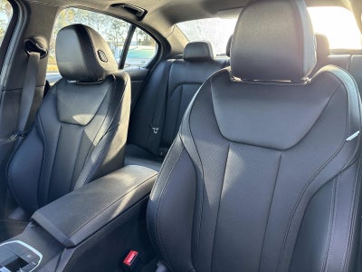 2024 BMW 3 Series 330i