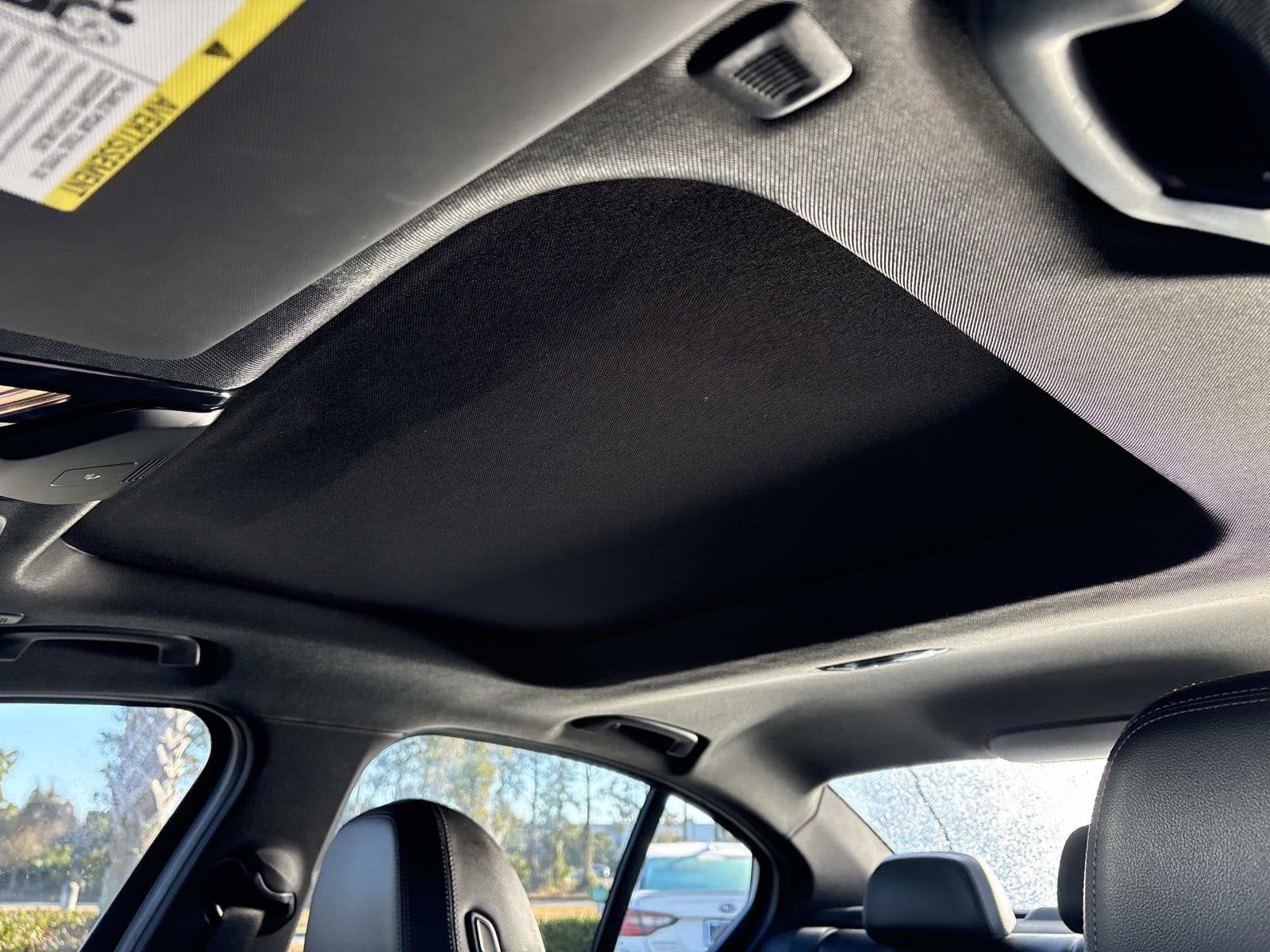 2024 BMW 3 Series 330i