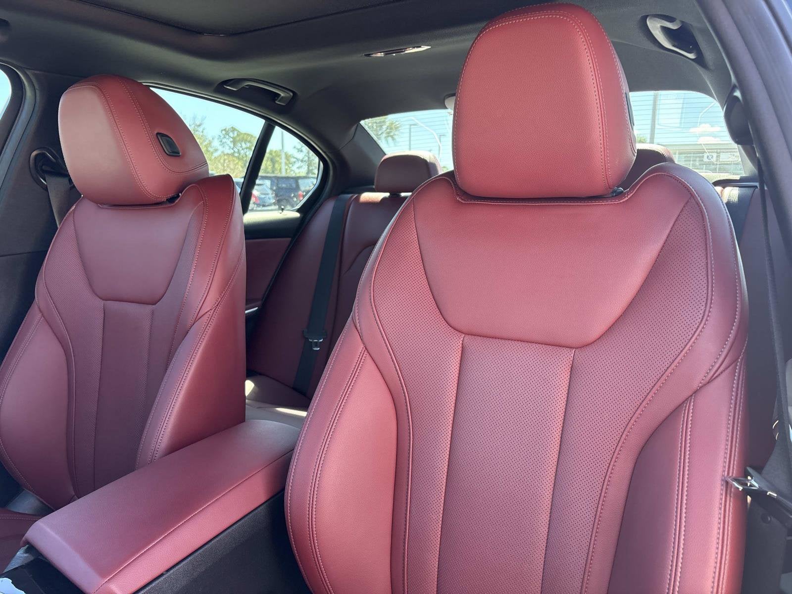 2023 BMW 3 Series 330i