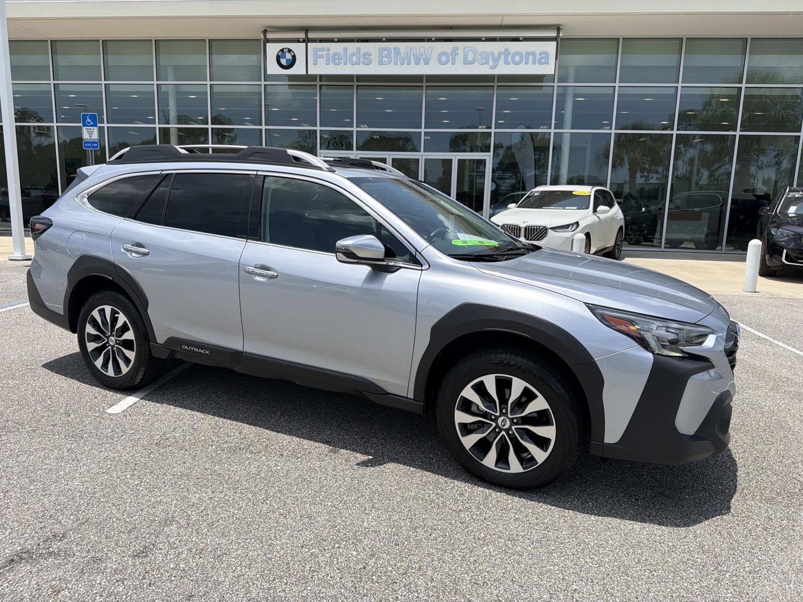2023 Subaru Outback Touring