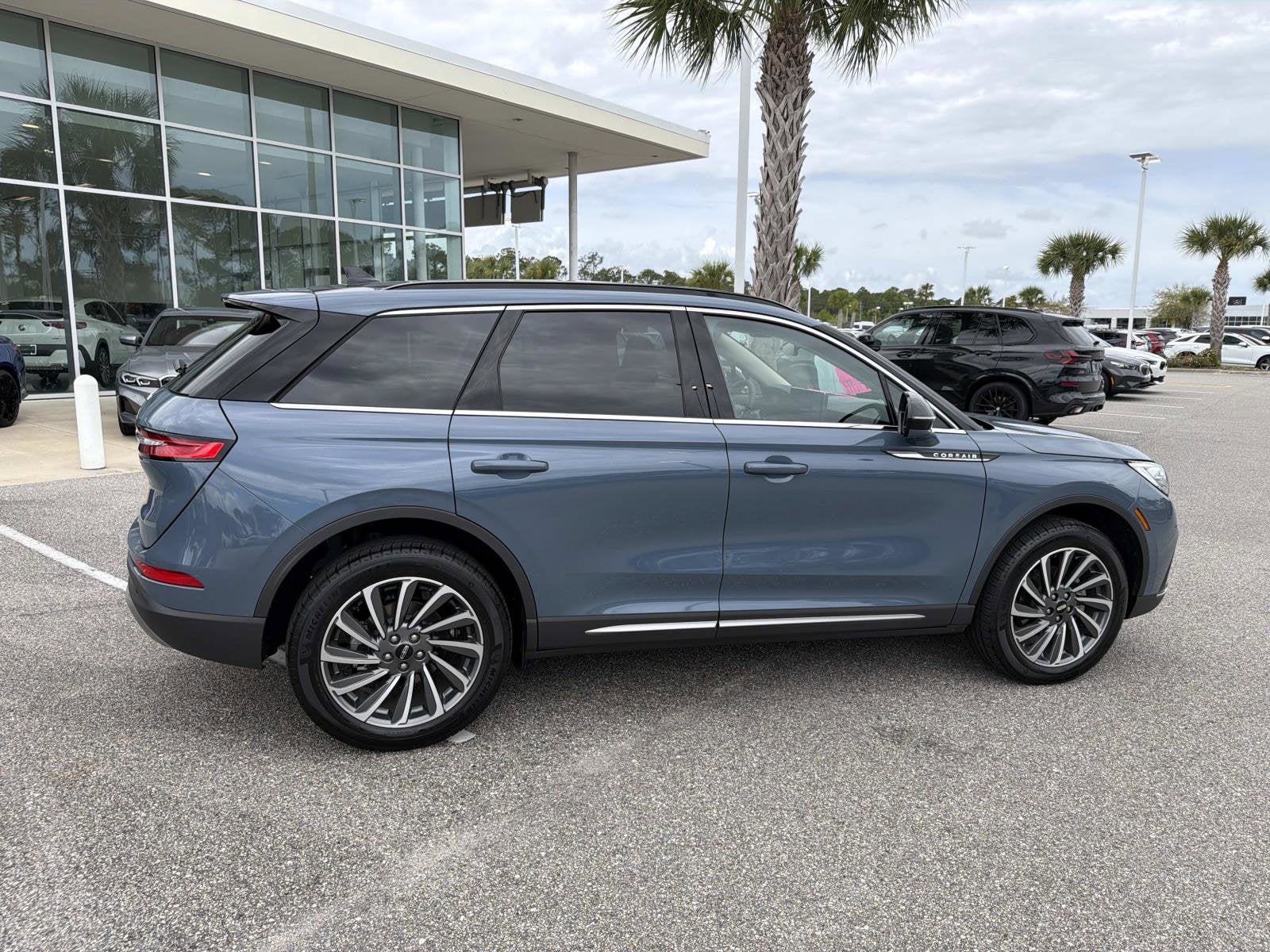 2025 Lincoln Corsair Reserve