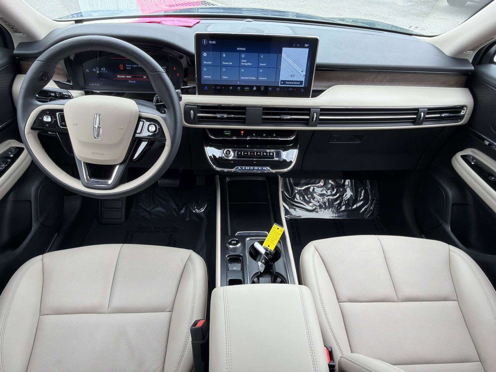 2025 Lincoln Corsair Reserve