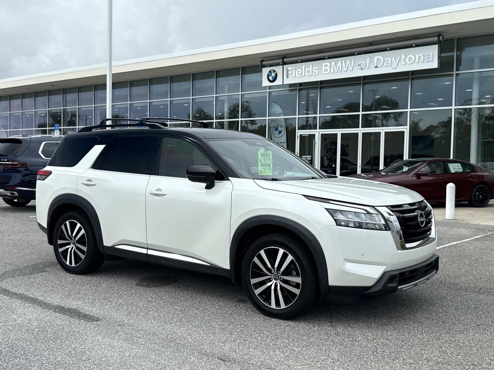 2023 Nissan Pathfinder Platinum