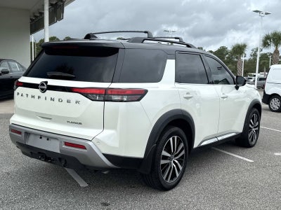 2023 Nissan Pathfinder Platinum