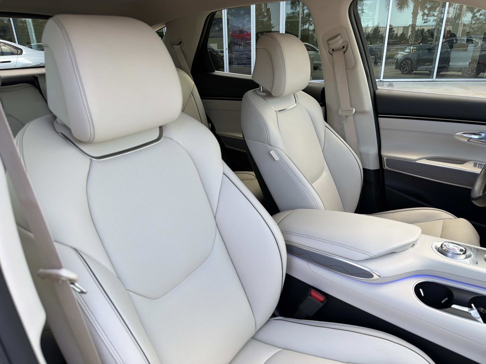 2024 Genesis GV70 2.5T