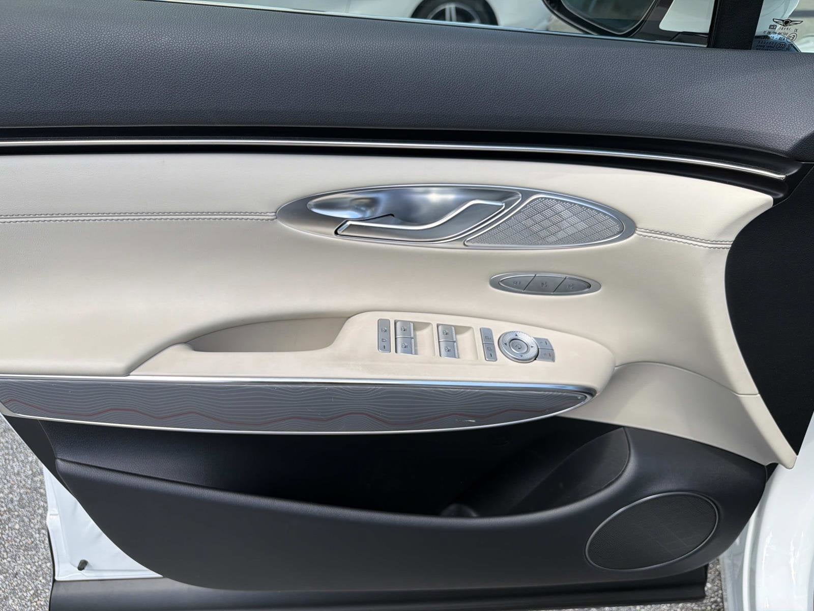 2024 Genesis GV70 2.5T