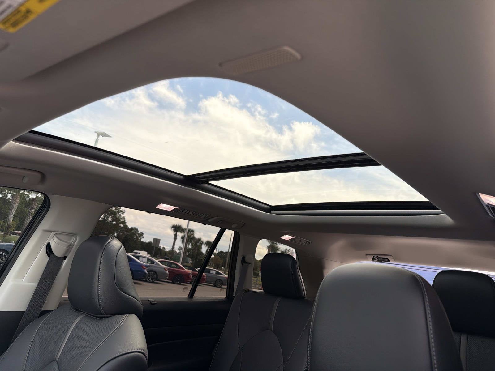 2025 Toyota Grand Highlander Platinum