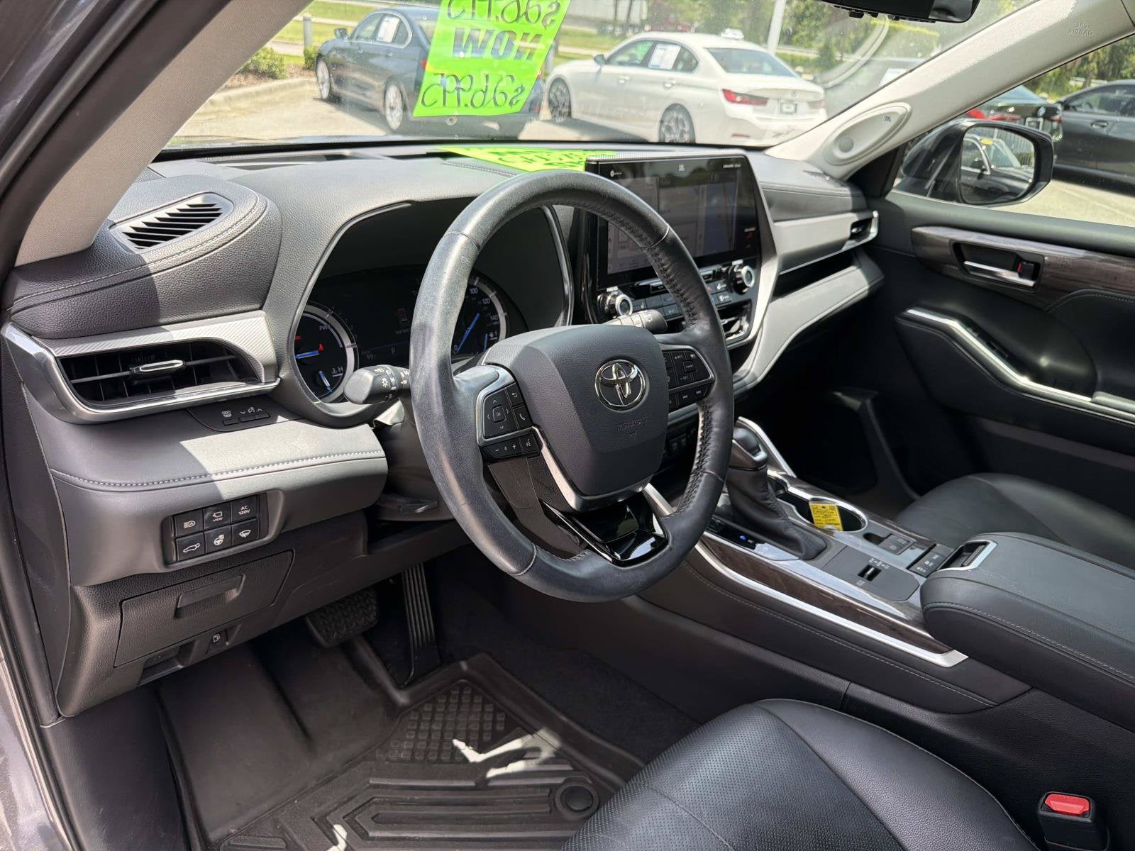 2020 Toyota Highlander Hybrid Platinum