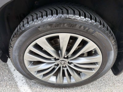 2020 Toyota Highlander Hybrid Platinum