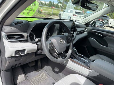 2021 Toyota Highlander Limited