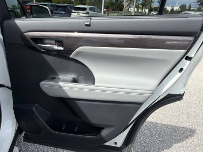 2021 Toyota Highlander Limited