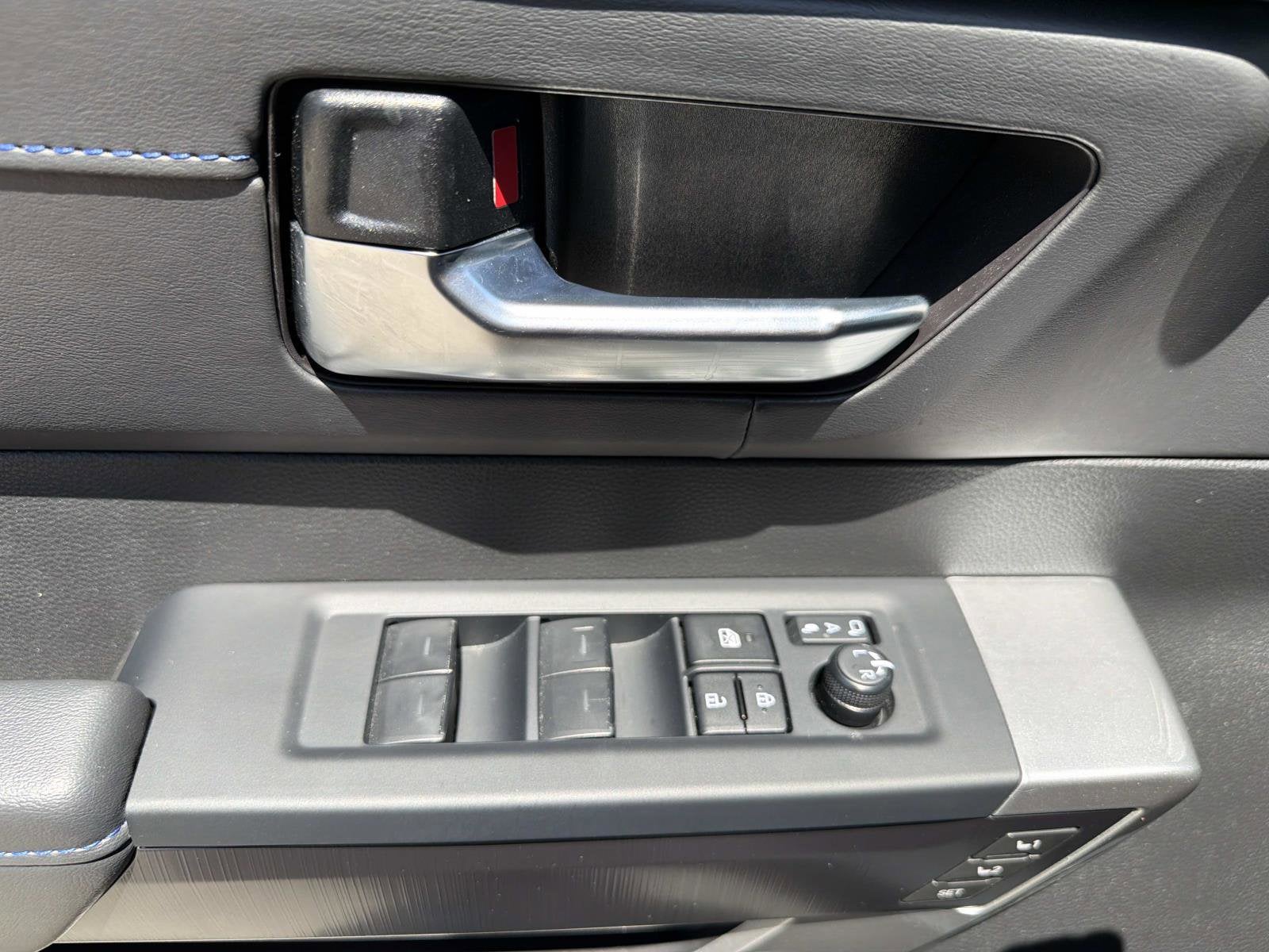 2025 Toyota Tundra 4WD Platinum Hybrid