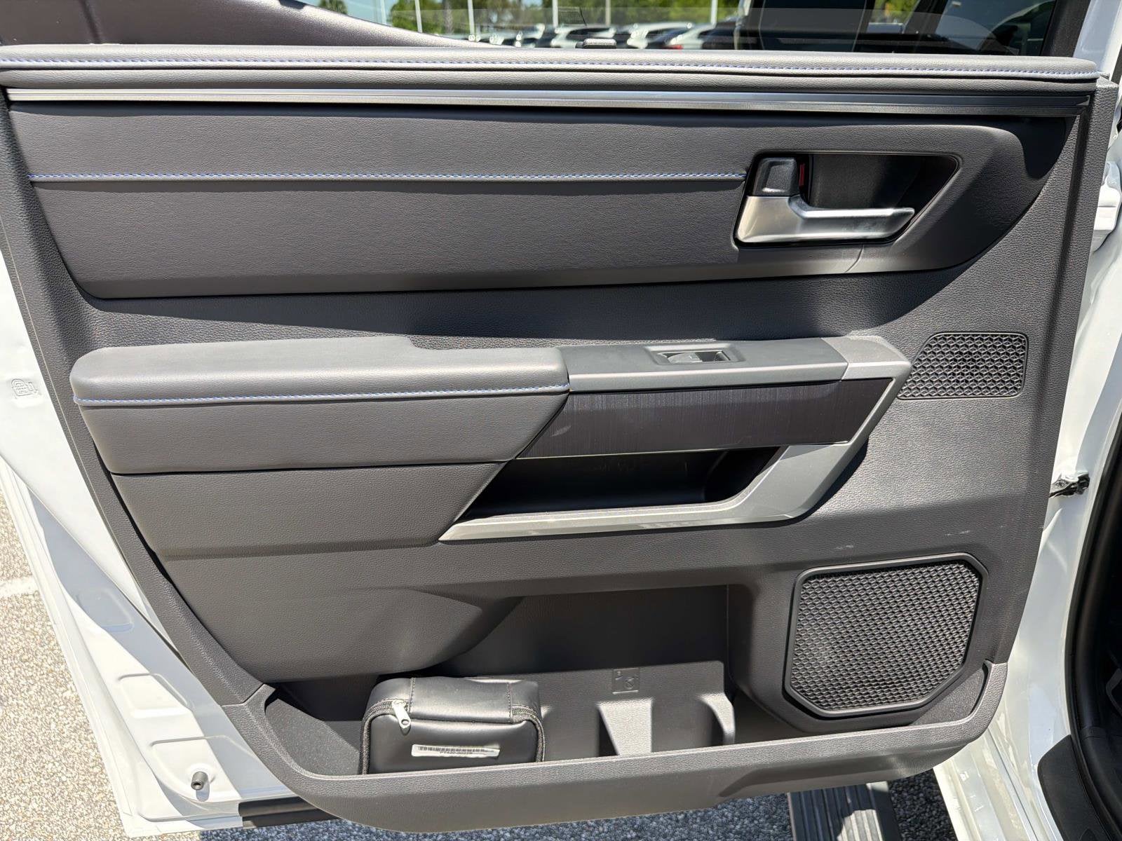 2025 Toyota Tundra 4WD Platinum Hybrid