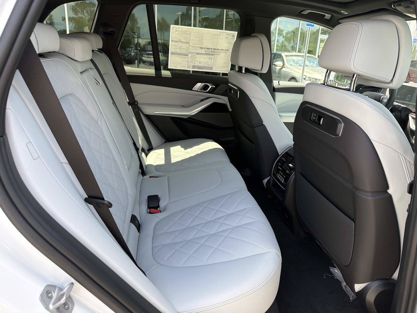 2026 BMW X5 sDrive40i