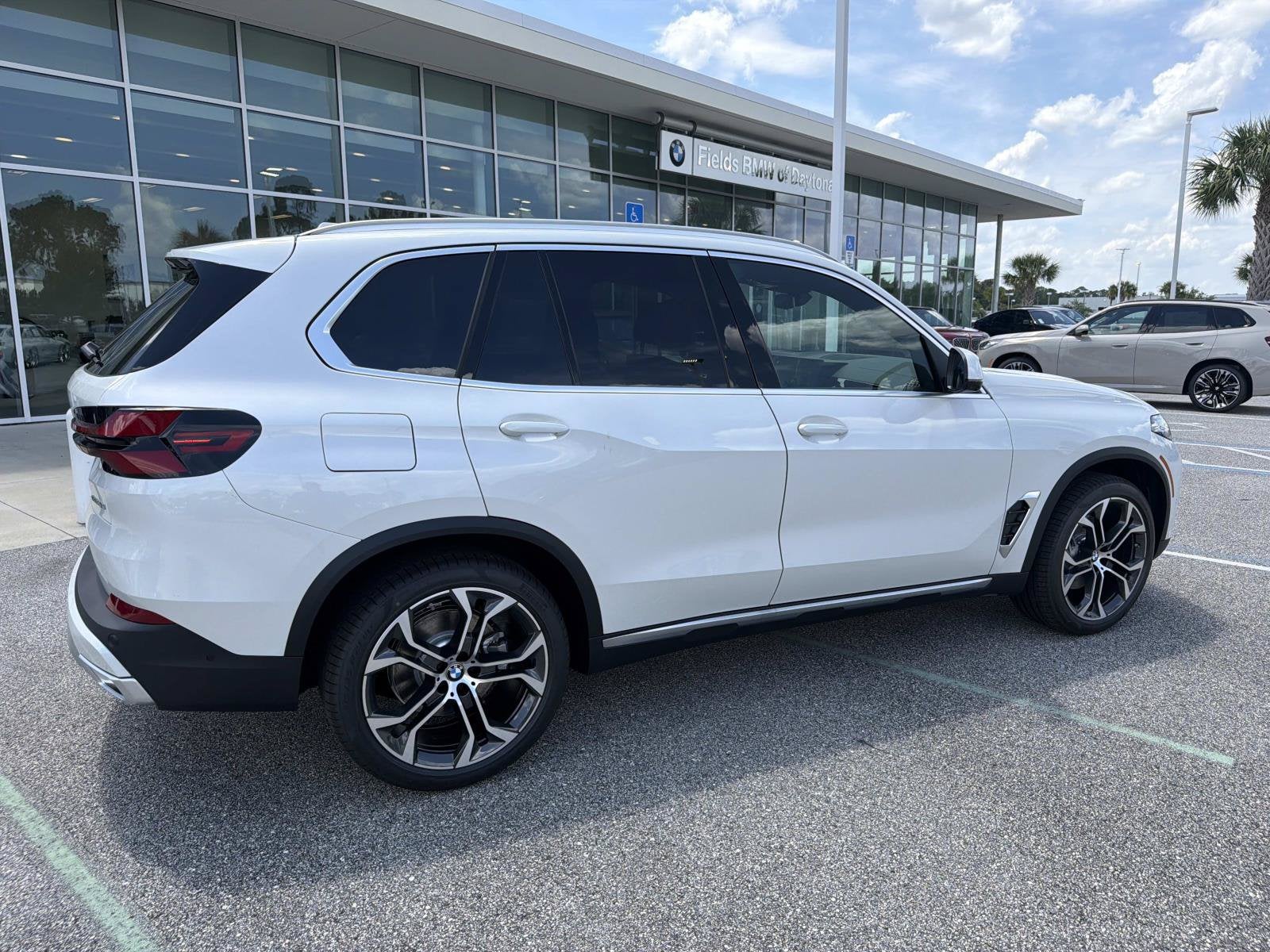 2026 BMW X5 sDrive40i