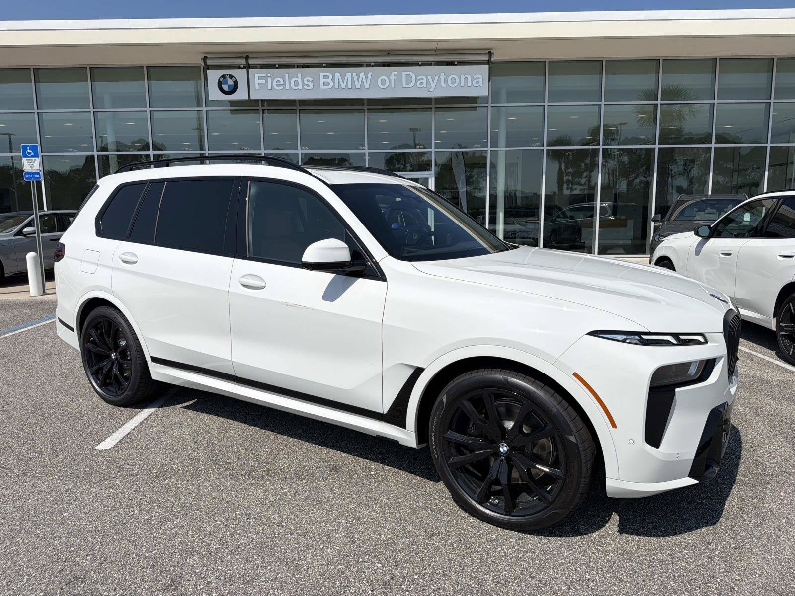 2027 BMW X7 xDrive40i