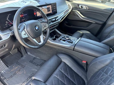 2023 BMW X7 xDrive40i