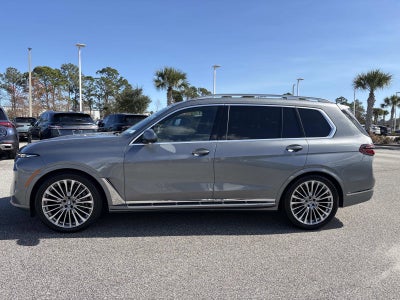 2023 BMW X7 xDrive40i