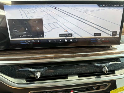 2027 BMW X7 xDrive40i